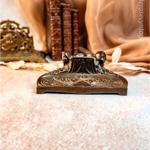 art nouveau bronzed spelter  transitional inkwell and pen holder